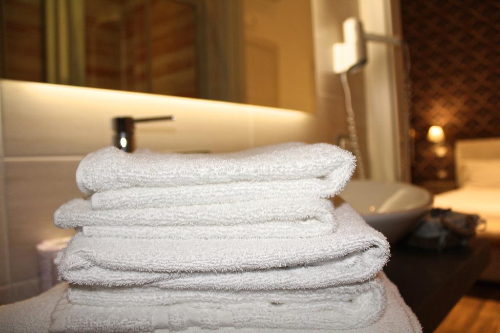 Roman Royal Rooms מראה חיצוני תמונה