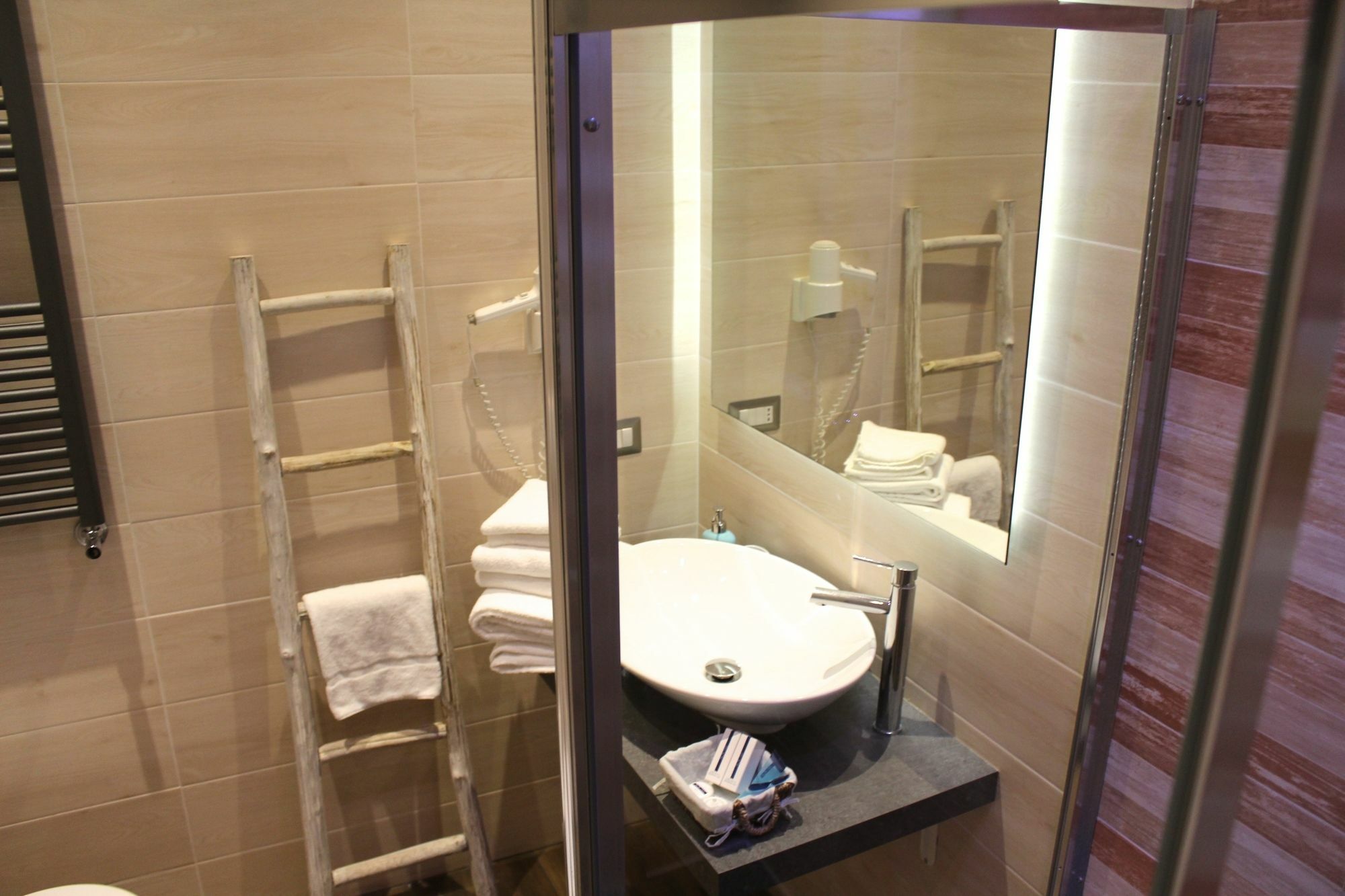 Roman Royal Rooms מראה חיצוני תמונה