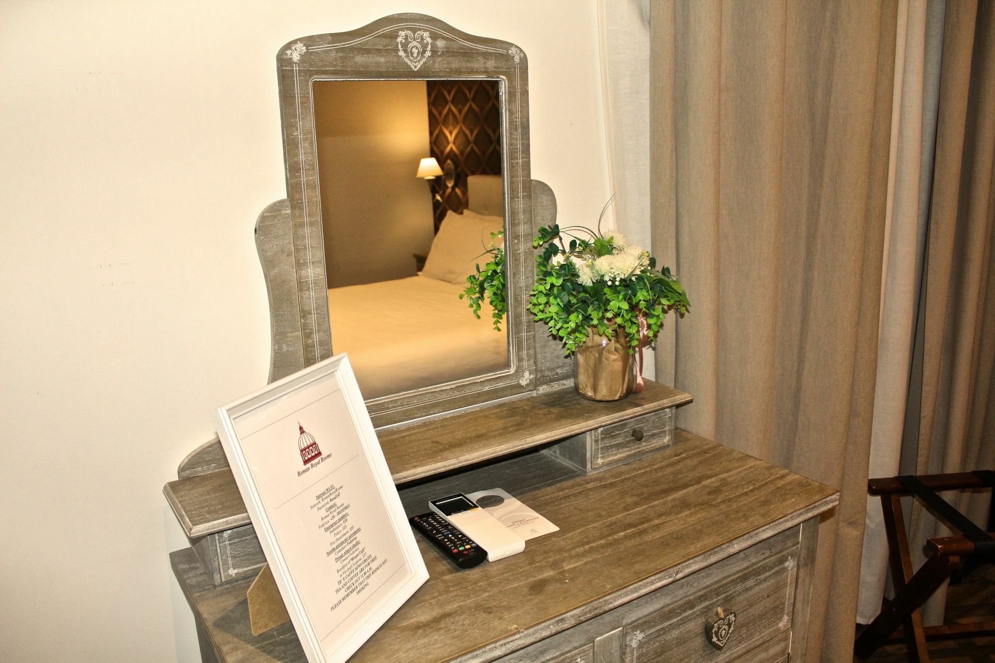 Roman Royal Rooms מראה חיצוני תמונה