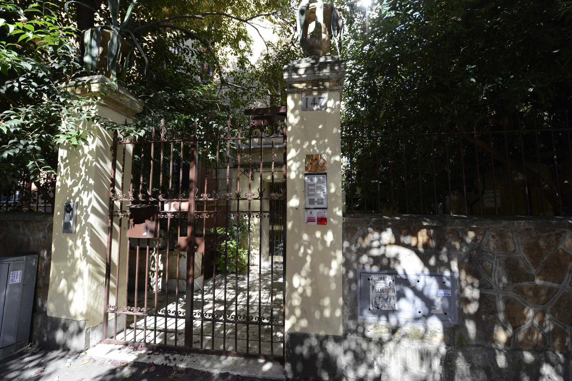 Roman Royal Rooms מראה חיצוני תמונה